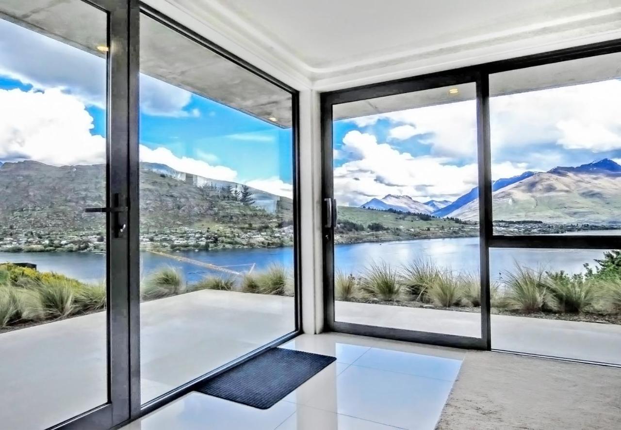 Executive Living In Bluewater Queenstown Exterior foto